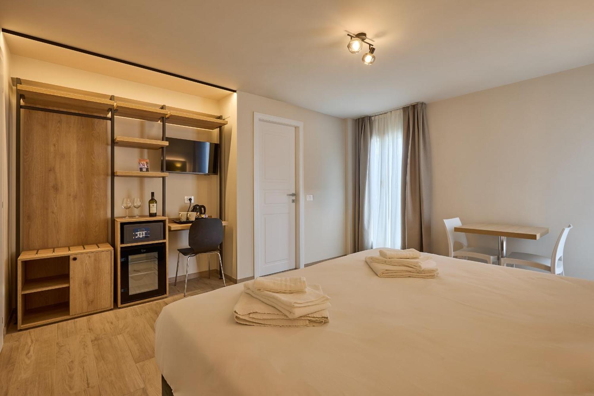 Relais Tiburtina Bed and Breakfast Rome Buitenkant foto
