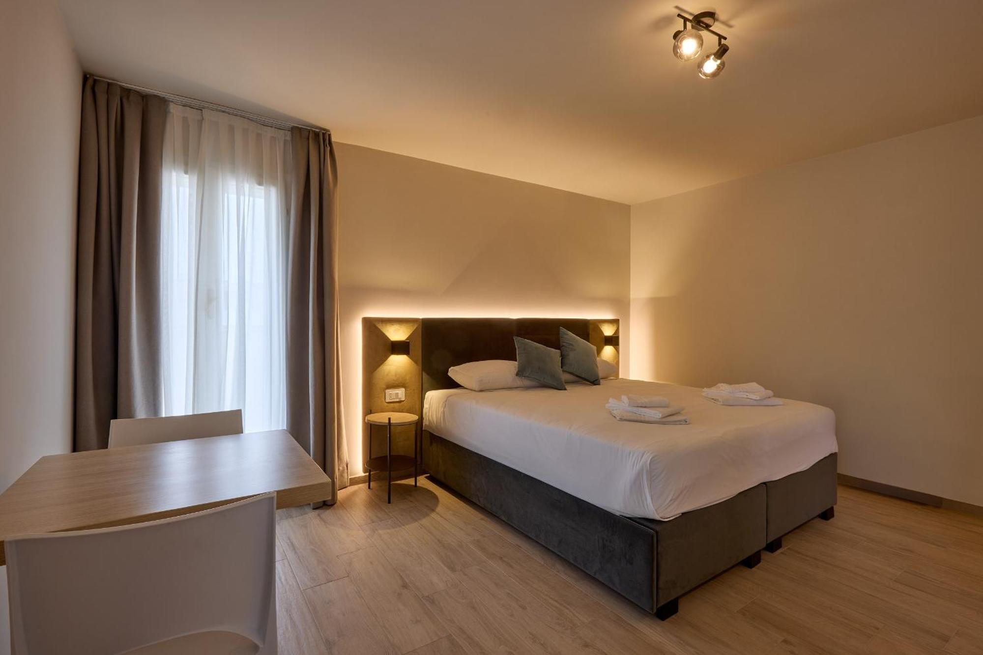 Relais Tiburtina Bed and Breakfast Rome Buitenkant foto