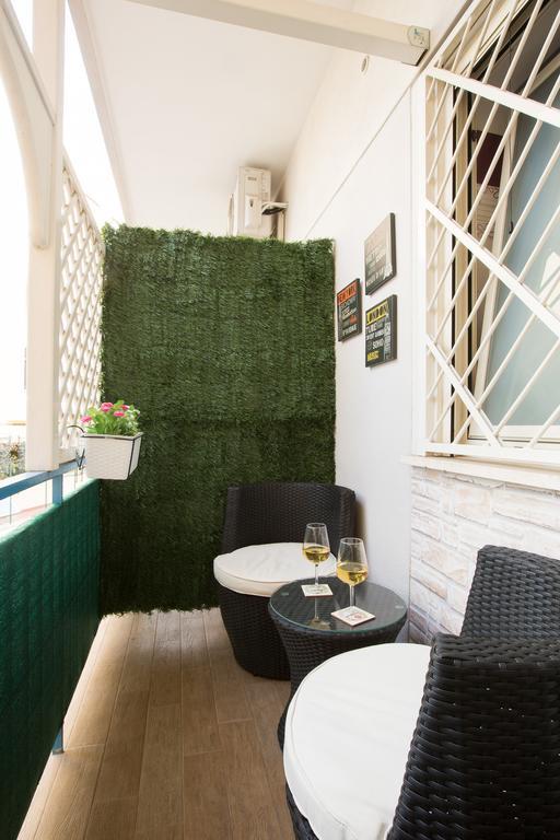 Relais Tiburtina Bed and Breakfast Rome Buitenkant foto